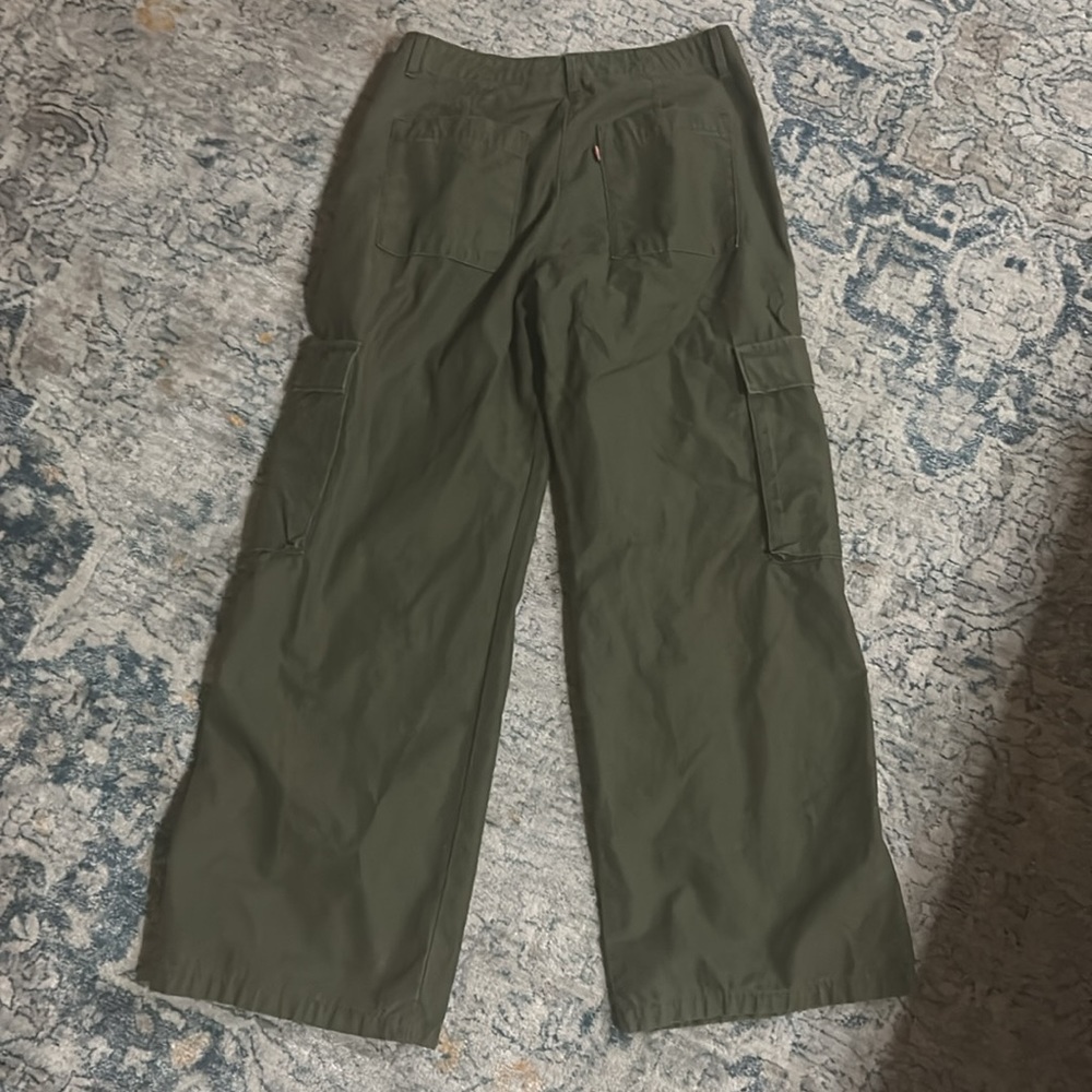Levi’s Baggy Cargo Pants size 27 in olive green - Picture 9 of 9